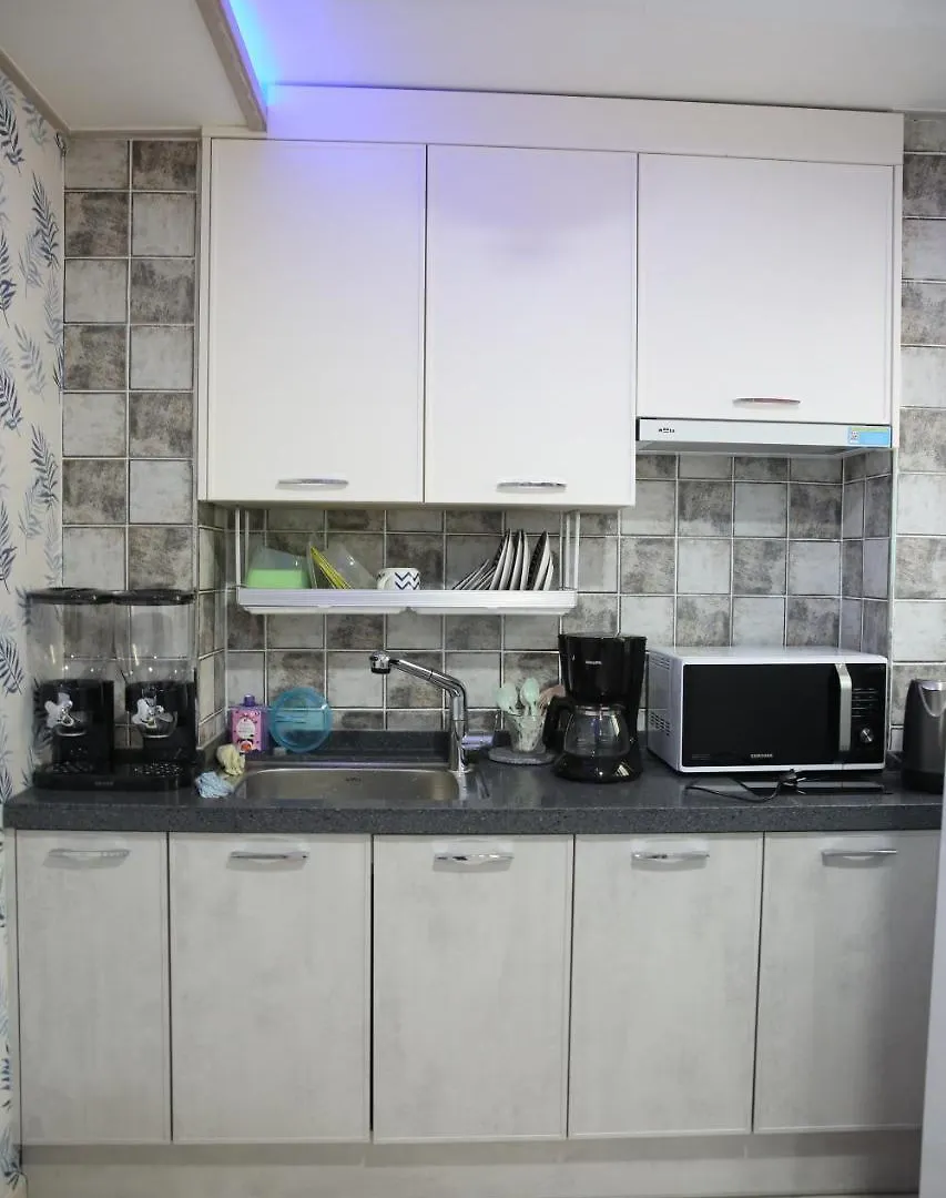 Coco Capsule Guesthouse 부산광역시